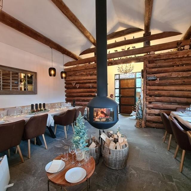 Chesa Prema - Restaurant 3*